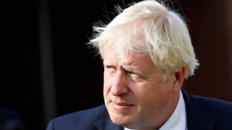 Boris Johnson’ın WhatsApp mesajlaşmaları üzerinden Covid soruşturması hazırlıkları sürüyor