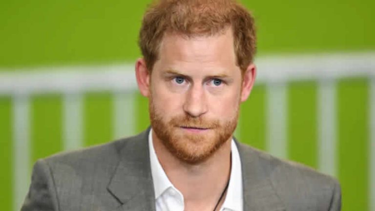 Daily Mirror gazetesi Prens Harry’den özür diledi