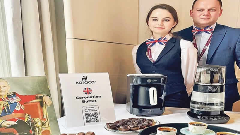 İngiliz basını taç giyme töreni boyunca çaylarını Karaca’dan içti