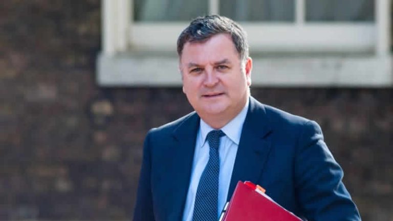 İngiltere’de ‘emeklilik reformu’ tehlikesi