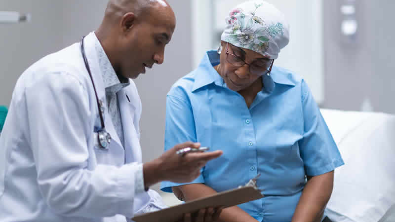 İngiltere’de Düşük Gelirli Çalışanlara Hastalık İzni Güvencesi