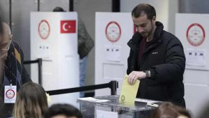 İngiltere’de 2. tur için oylar 20-24 Mayıs arasında kullanılacak