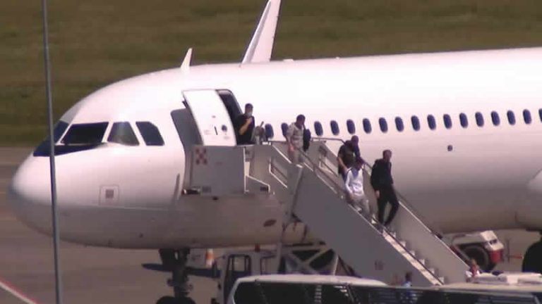 İngiltere’den Arnavut mahkumlara ülkelerine dönmeleri için para teklifi