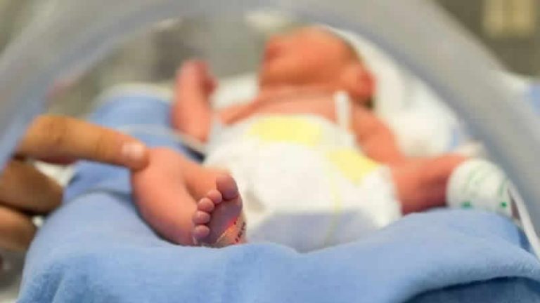 İngiltere’de Sezaryen Doğumlar İlk Kez Normal Doğumları Geride Bıraktı