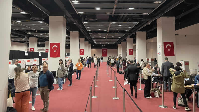 İngiltere’de oy verme süreci tamamlandı
