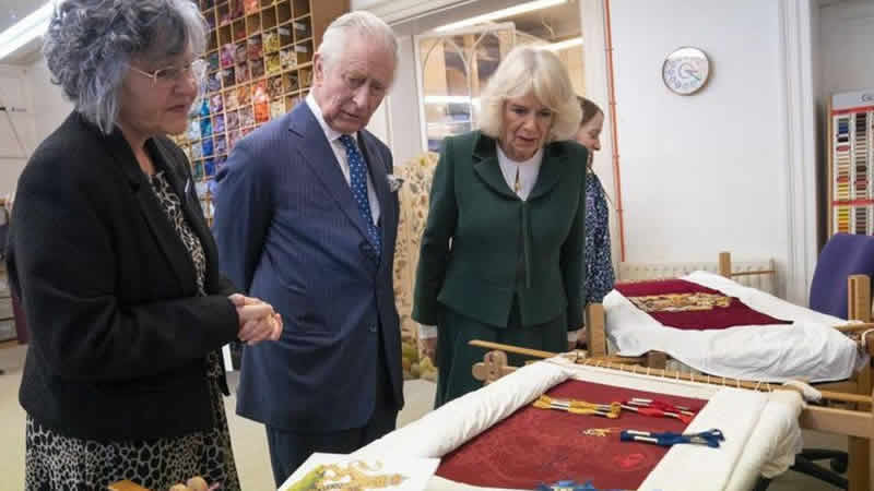 Kral Charles, taç giyme töreninde kullanılmış tahta oturacak