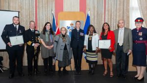 Londra’da 5 Türk polis takdir ile ödüllendirildi