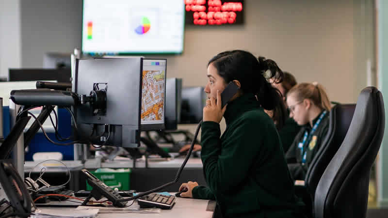 Birleşik Krallık’ta “999 Acil Yardım Hattı” devre dışı kaldı