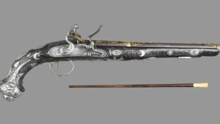 Cezayir Osmanlı tüfeklerini İngiltere’den geri aldı