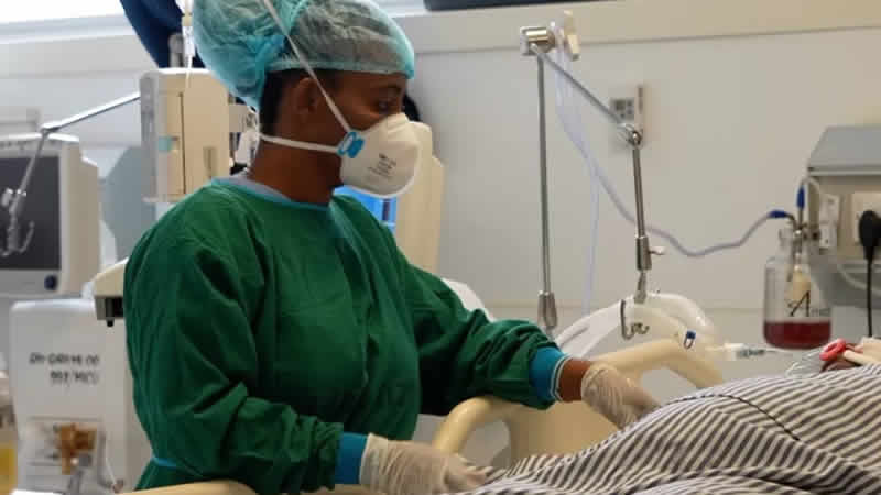 İngiltere’de Seçmeli Ameliyatlarda Kriz: Dörtte Biri Son Dakikada İptal Ediliyor