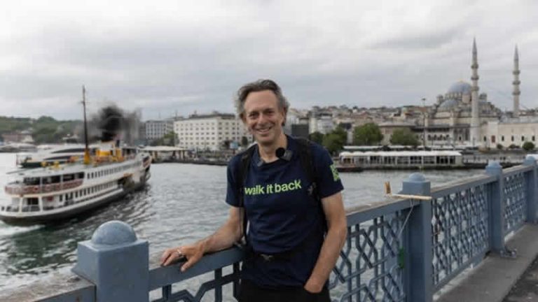 İklim krizine dikkat çekmek için Londra’dan İstanbul’a yürüdü