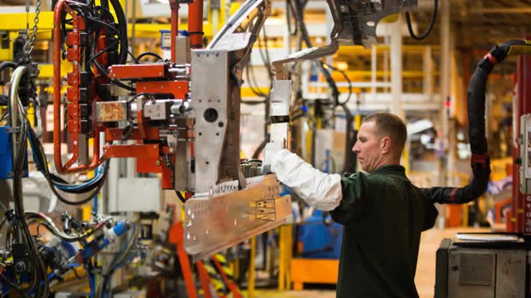 İngiltere imalat sektöründe büyüme tahmini değişmedi