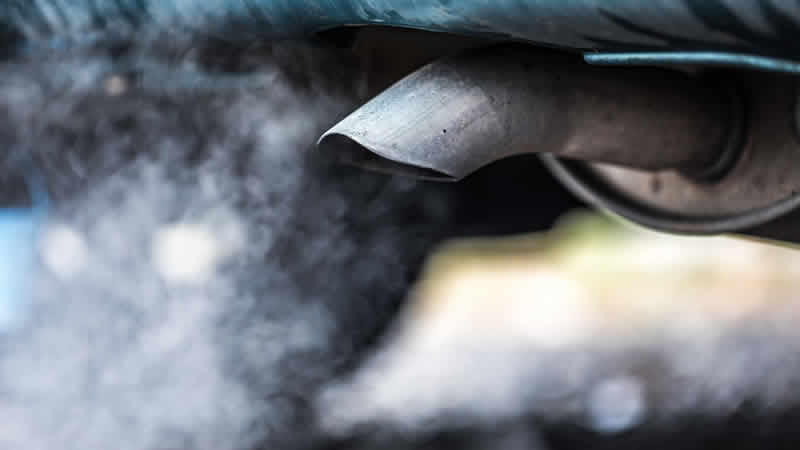 İngiltere’de çevreyi kirleten araçlar iki kat fazla park ücreti ödeyecek