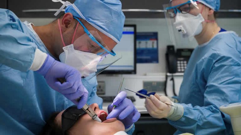 İngiltere’de sağlık sistemi krizi büyüyor