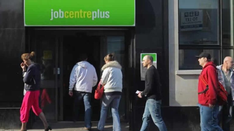 İngiltere’de işsizlik oranı beklentilerin altında