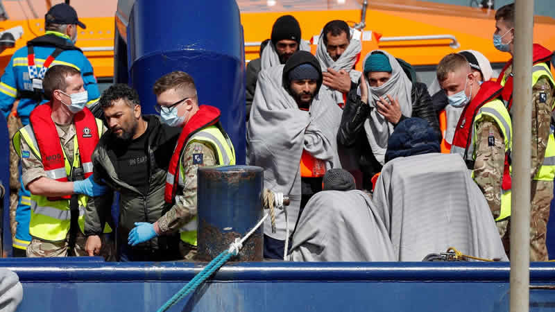 Ruanda’ya sınırdışı edilecek göçmenlerin İngiltere’ye maliyeti açıklandı