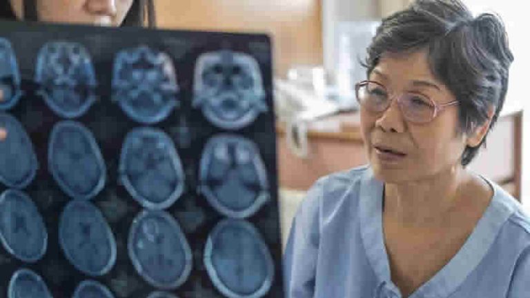 2040’a kadar her 6 kişiden biri bunama ve kanser gibi hastalıklara sahip olacak