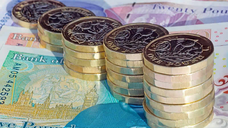 İngiltere’de ücretlerdeki büyüme son 2 yılın en yavaş seviyesinde