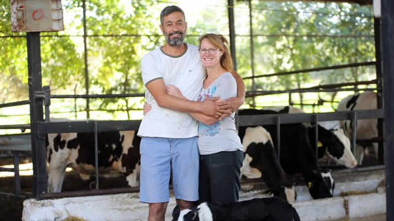 İngiltere’de yöneticiydi, Türkiye’de hayvancılık yapmaya başladı