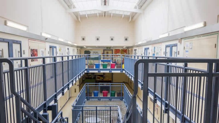 İngiltere ve Galler’de Bir Ayda 12 Mahkum Yanlışlıkla Serbest Bırakıldı