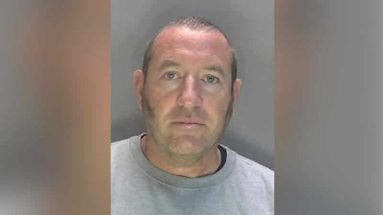 Londra Emniyet Teşkilatı’na ‘seri tecavüzcü’ davası