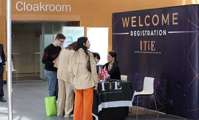 3. Sağlık Turizmi Semineri Londra’da yapıldı