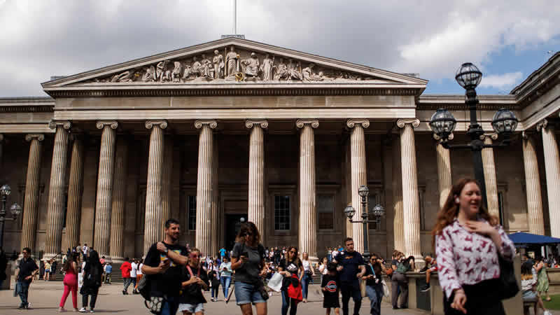British Museum, çalınan 2000 tarihi eseri arıyor