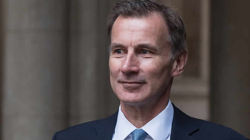 İngiltere Maliye Bakanı: “Düşük büyüme kapanındayız”