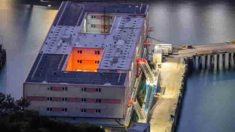 Bibby Stockholm, ilk 50 sığınmacıyı ağırlamaya hazırlanıyor