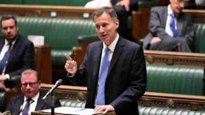 IFS: İngiltere rekor vergi seviyelerine doğru ilerliyor