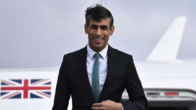 İngiltere’de benzinli ve dizel otomobillerin satışına yönelik yasak ertelenebilir