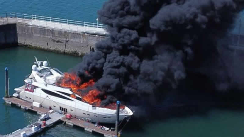 İngiltere’ye, kullandığı yat yakıtlarından dolayı 32 milyon euro ceza