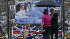 Prenses Diana, ölüm yıldönümünde unutulmadı