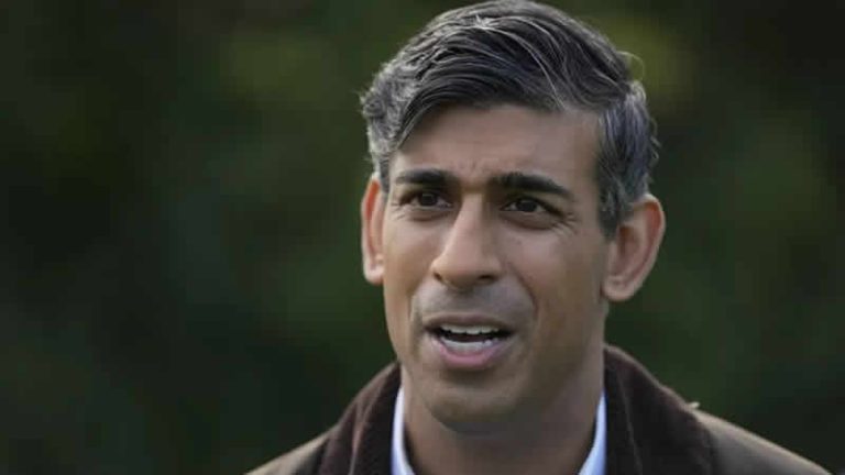Rishi Sunak, net sıfır planının hayal ürünü olduğunu reddetti