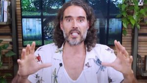 Russell Brand cinsel saldırı iddialarının ardından ilk yorumunu yaptı