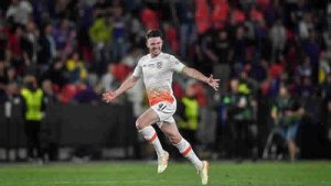 Transfer döneminde en çok parayı İngiliz takımları harcadı