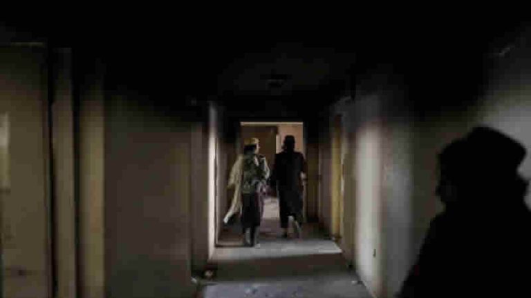 Afganistan’daki 4 İngiliz vatandaşı serbest bırakıldı