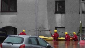 Babet Fırtınası nedeniyle sel baskınları günlerce sürebilir