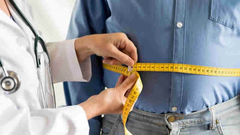 İngiltere’de Yaşam Beklentisi Düşüşte: Beslenme ve Hareketsizlik Etkili