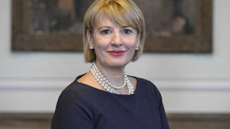 İngiltere Büyükelçisi Türkiye Cumhuriyeti’nin 100. yılını kutladı