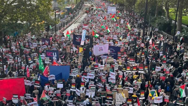 İngiltere’de Filistin’e destek protestoları devam ediyor