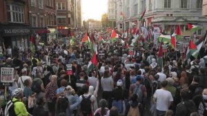 Londra’da Gazze’ye destek yürüyüşündeki ‘cihat’ sloganı sonrası tepki