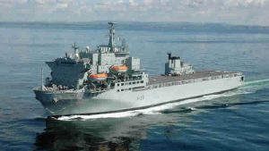 İngiltere, İsrail’e destek için Kraliyet Donanması’nı gönderecek