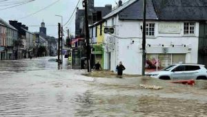 Storm Babet: İskoçya’da kırmızı alarm