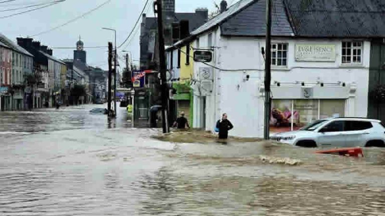Storm Babet: İskoçya’da kırmızı alarm