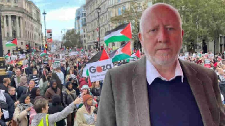 İngiltere İşçi Partisi, Orta Doğu’da barış isteyen vekilinin üyeliğini askıya aldı