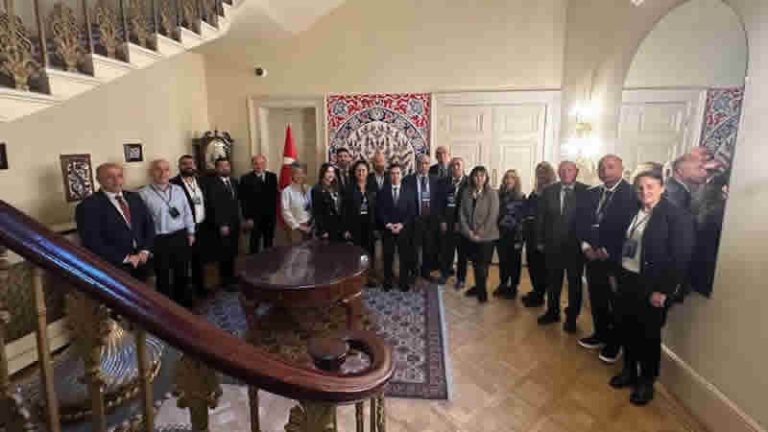 İZTO üyelerinden Londra’ya çıkarma