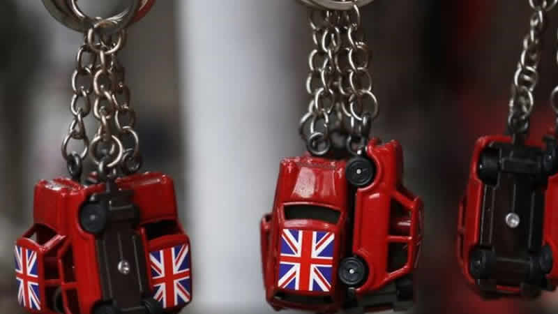 İngiltere ekonomisinde tüm sektörler zorlanıyor