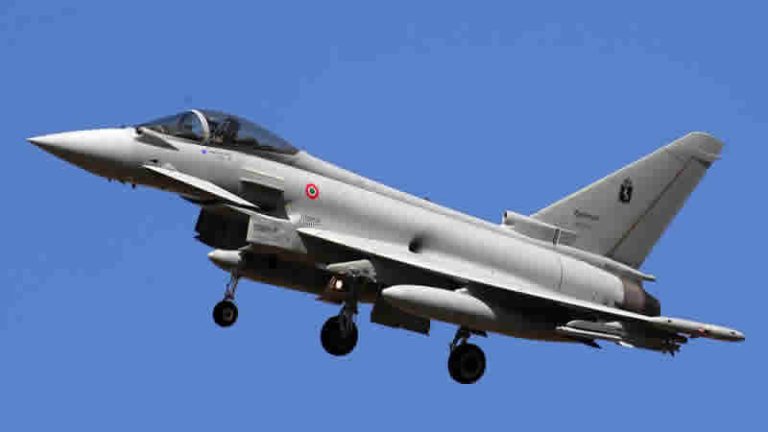 İngiltere ‘evet’ dedi! Türkiye 40 tane Eurofighter uçağı alacak