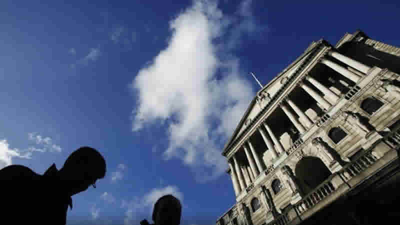 İngiltere’de tüketici kredileri son 5 yılın en hızlı artışını gösterdi